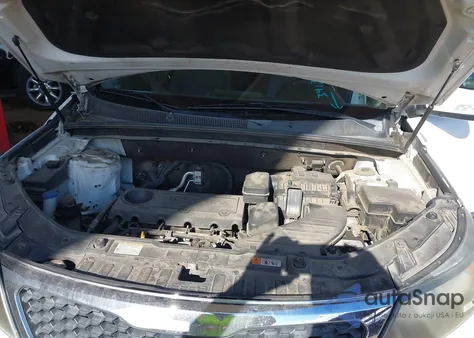 2013 Kia Sorento Lx z USA, uszkodzony, nr VIN 5XYKT3A18DG391360